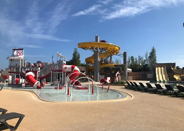 Mobil Premium 6 Personnes Camping Torreilles